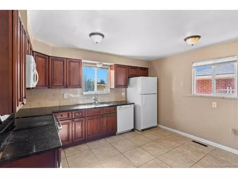 Kitchen - 5085 E 34th Ave, Denver, CO 80207 photo 2 of 2