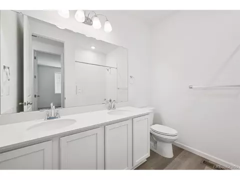 Bath - 24716 E 41st Ave, Aurora, CO 80019 photo 2 of 2