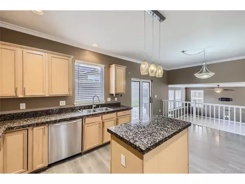25090 E 3rd Pl, Aurora, CO 80018 photo 11