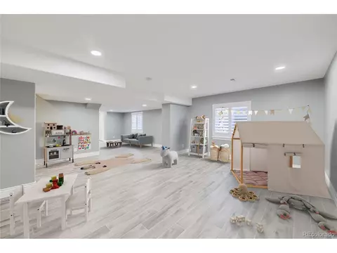 25090 E 3rd Pl, Aurora, CO 80018 photo 29