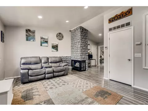 17832 E Purdue Pl, Aurora, CO 80013 photo 2