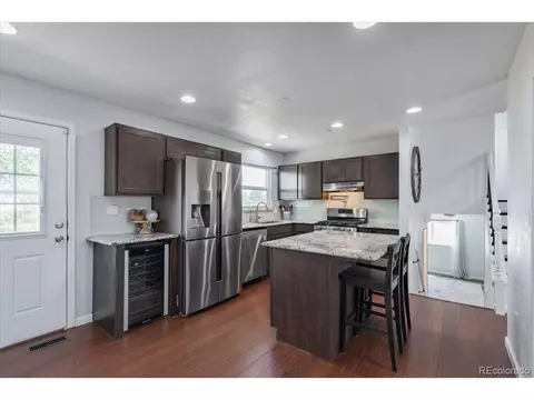 110 Cleveland Ct, Bennett, CO 80102 photo 7