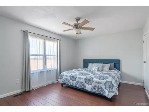 110 Cleveland Ct, Bennett, CO 80102 photo 10