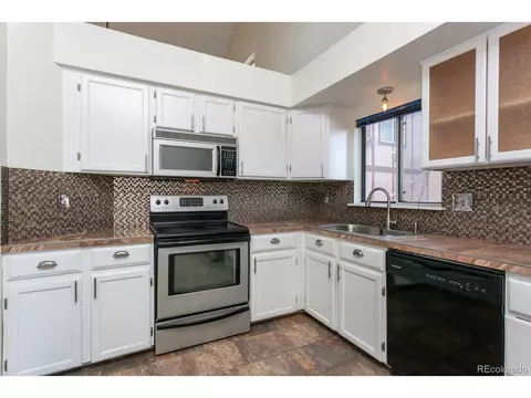 14470 E 43rd Ave, Denver, CO 80239 photo 8