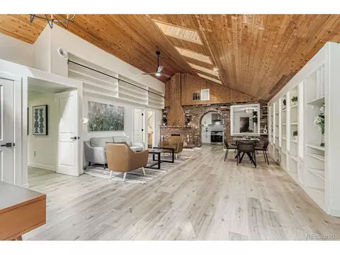 2602 Jasmine St, Denver, CO 80207 photo 5