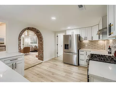 2602 Jasmine St, Denver, CO 80207 photo 8