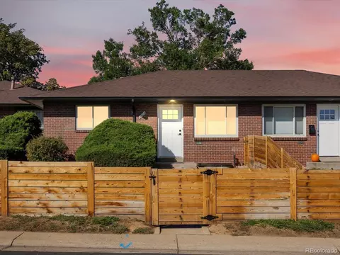 Undisclosed, Denver, CO 80207