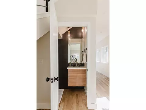 1372 Perry St, Denver, CO 80204 photo 13