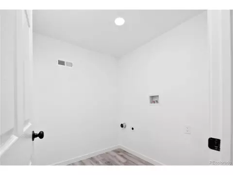3630 Eudora St, Denver, CO 80207 photo 18
