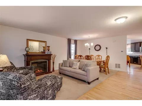 11186 Cimarron St, Longmont, CO 80504 photo 3