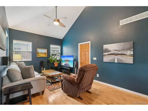 2203 S Lincoln St, Denver, CO 80210