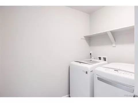 27182 E Frost Pl, Aurora, CO 80016 photo 17