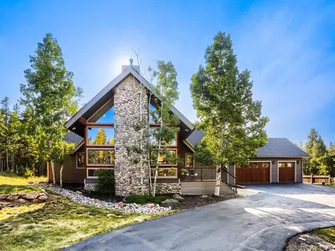 Exterior - 32142 Black Widow Dr, Conifer, CO 80433 photo 3 of 12