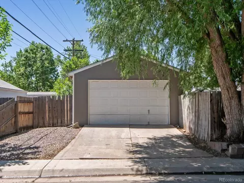 2000 S Hooker Cir, Denver, CO 80219 photo 14