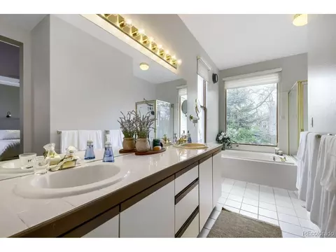 Bath - 4160 E 130th Pl, Thornton, CO 80241 photo 3 of 5