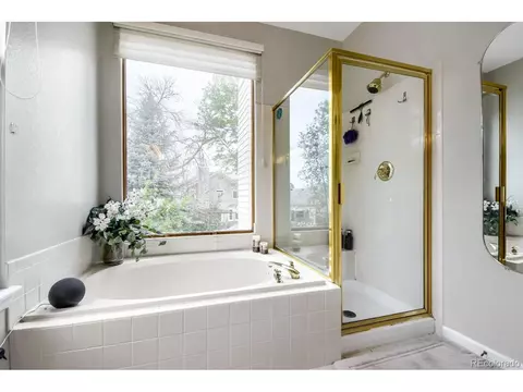 Bath - 4160 E 130th Pl, Thornton, CO 80241 photo 2 of 5