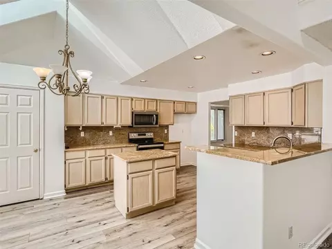 19159 E Ida Dr, Aurora, CO 80015 photo 8