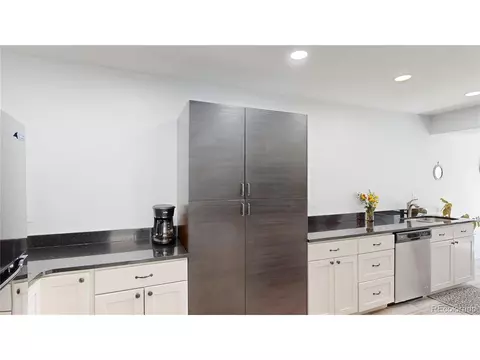 21416 E 47th Ave, Denver, CO 80249 photo 9