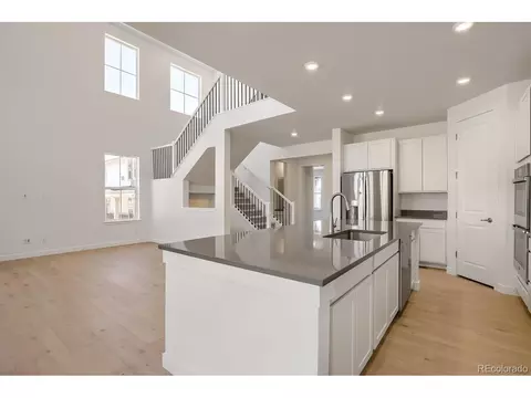 24734 E Kettle Ct, Aurora, CO 80016 photo 4