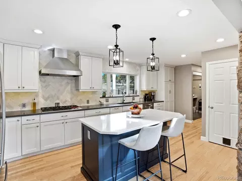 Kitchen - 8550 S Mariposa Dr, Morrison, CO 80465 photo 1 of 5