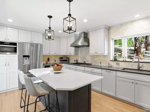 Kitchen - 8550 S Mariposa Dr, Morrison, CO 80465 photo 3 of 5