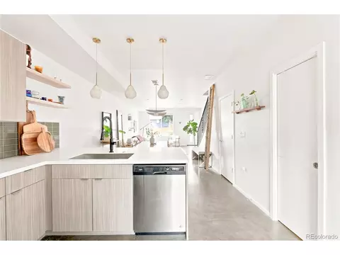 Kitchen - 3180 E 33rd Ave, Denver, CO 80205 photo 5 of 7