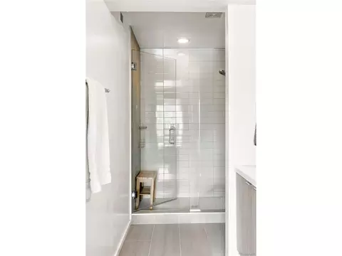 Bath - 3180 E 33rd Ave, Denver, CO 80205 photo 2 of 7