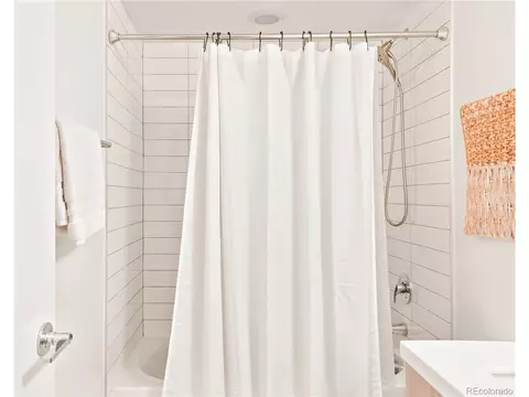 Bath - 3180 E 33rd Ave, Denver, CO 80205 photo 5 of 7
