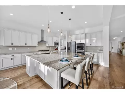 27560 E Lakeview Dr, Aurora, CO 80016 photo 14