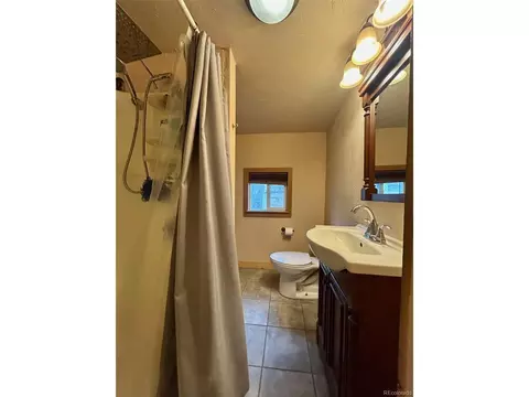 Bath - 27 Gap Rd, Black Hawk, CO 80422 photo 2 of 3