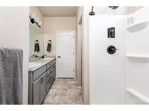 574 Ellingwood Pointe Dr, Windsor, CO 80550 photo 18