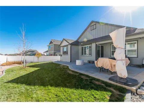 574 Ellingwood Pointe Dr, Windsor, CO 80550 photo 24