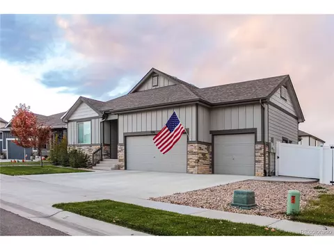 574 Ellingwood Pointe Dr, Windsor, CO 80550 photo 3