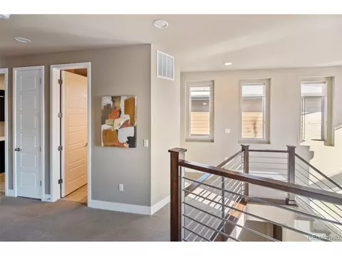 8521 E 33rd Ave, Denver, CO 80238 photo 17