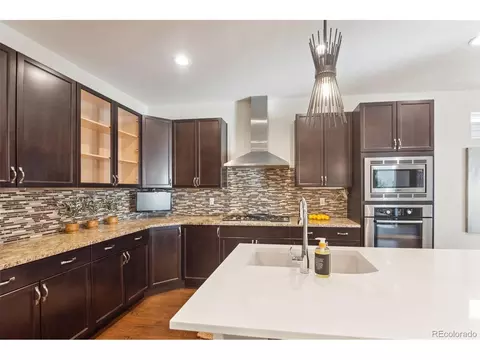 8521 E 33rd Ave, Denver, CO 80238 photo 10