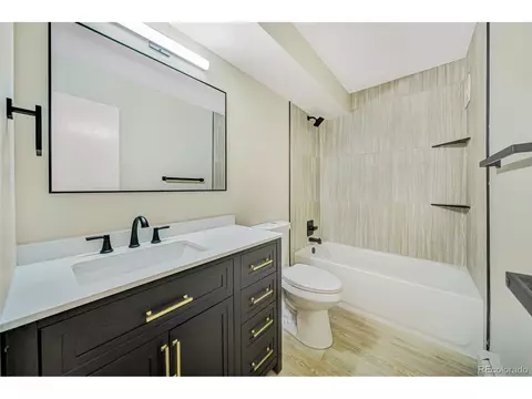 7040 E Girard Ave #210, Denver, CO 80224