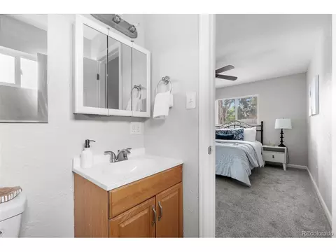 940 E 90th Ave, Thornton, CO 80229 photo 10