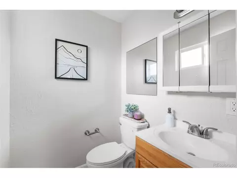 940 E 90th Ave, Thornton, CO 80229 photo 9