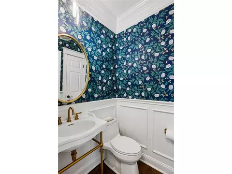 Bath - 9052 E 35th Ave, Denver, CO 80238 photo 1 of 8