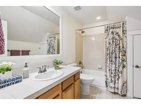Bath - 9052 E 35th Ave, Denver, CO 80238 photo 8 of 8