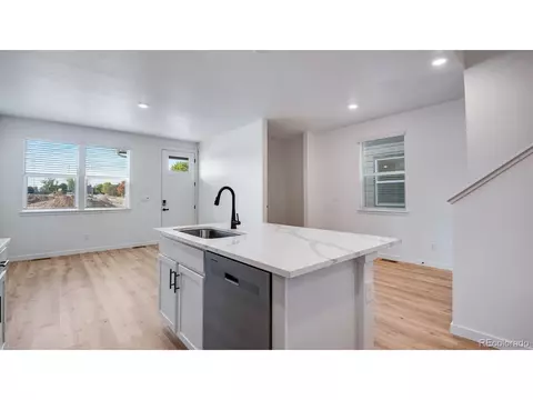 22544 E 6th Pl, Aurora, CO 80018 photo 8