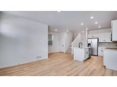 22544 E 6th Pl, Aurora, CO 80018 photo 5