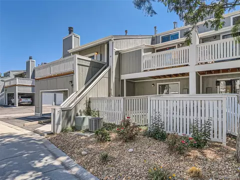 1140 S Monaco Pkwy #9, Denver, CO 80224