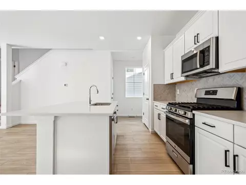 3315 N Coolidge Way, Aurora, CO 80019 photo 11