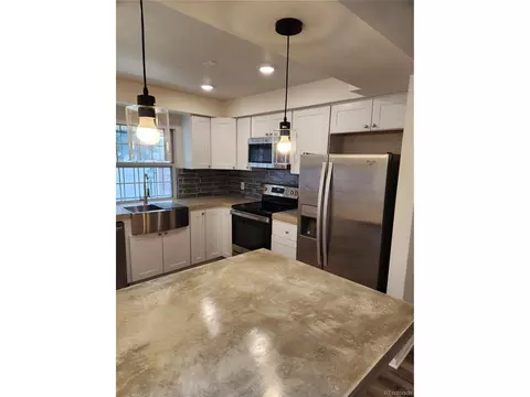 1083 S Fraser Way, Aurora, CO 80012