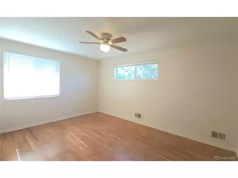 4804 Scranton Ct, Denver, CO 80239 photo 18