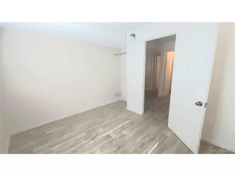 4804 Scranton Ct, Denver, CO 80239 photo 29