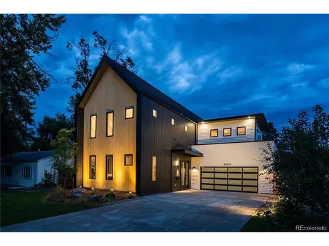 2880 S Dexter Way, Denver, CO 80222