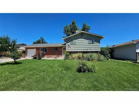 35 Bramblewood Ln, Pueblo, CO 81005