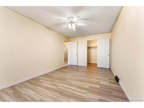 9856 Appletree Pl, Thornton, CO 80260 photo 11